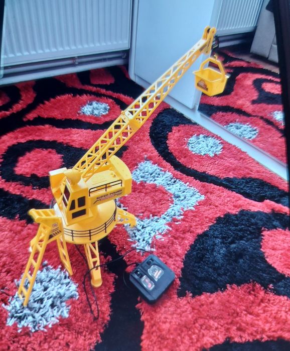 Macara cu telecomanda