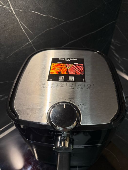 Airfryer Tefal Negru stare excelenta