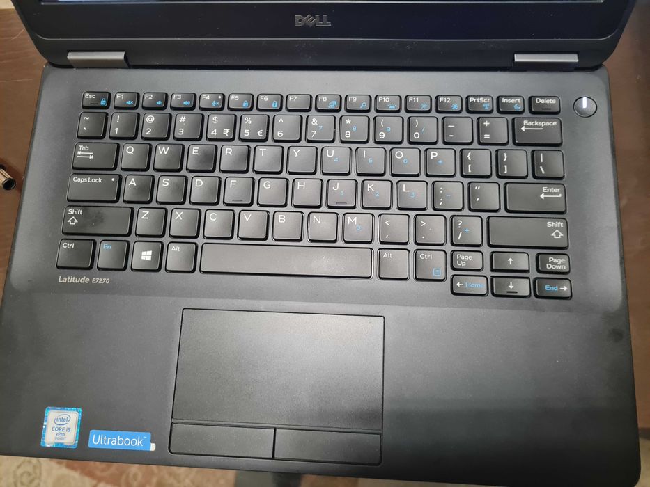 Лаптоп Dell Latitude E7270, Intel Core i5 6300U, 8GB RAM DDR4, 512 GB