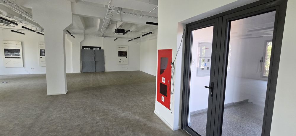 Сдаётся офисное помещение 175 кв метров