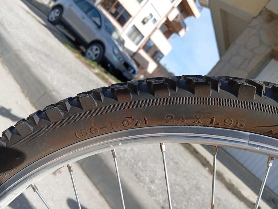 Продавам колело 24 "