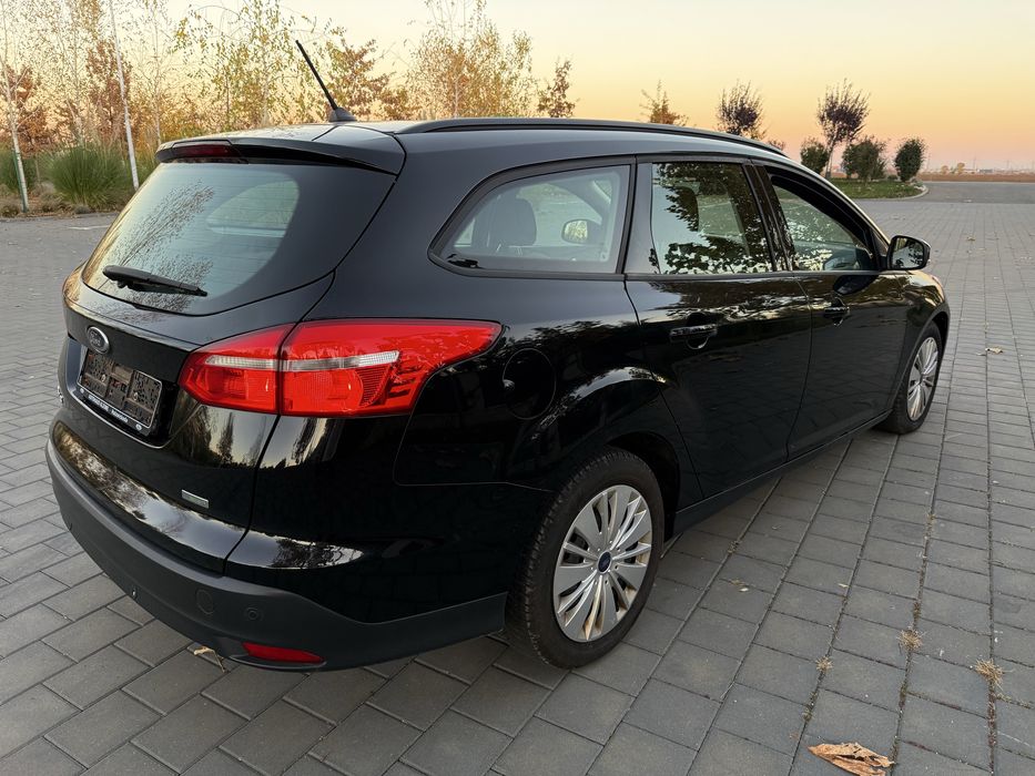 Ford Focus 1.0i Ecobust, stare Impecabila