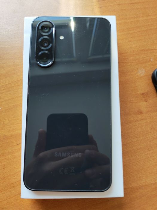 Samsung galaxy a36 перфектен