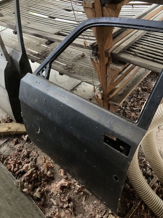 Волга ГАЗ 2410 - 4 врати и 4 калника