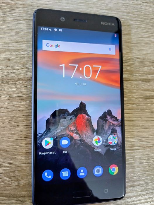 Nokia 8 Нокия 4RAM,64GB чисто нов и неизползван качествен smartphone