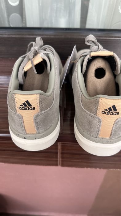 Обувки Adidas Stealth 5