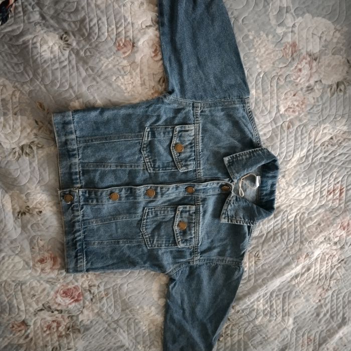 Продам джинсовку уни