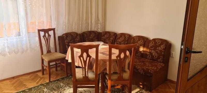 Дава се под наем Двустаен апартамент в Бургас, Славейков - 56 кв.м за 306 € - Снимка #5