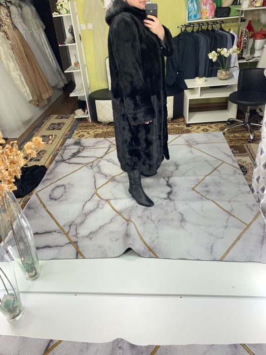 Продам норковые шубы