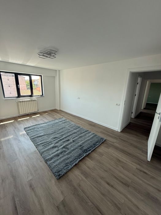 Apartament 3 camere bulevard T. Vladimirescu