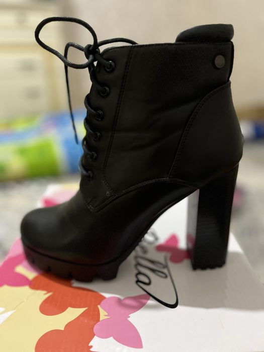 Осенний обувь новый