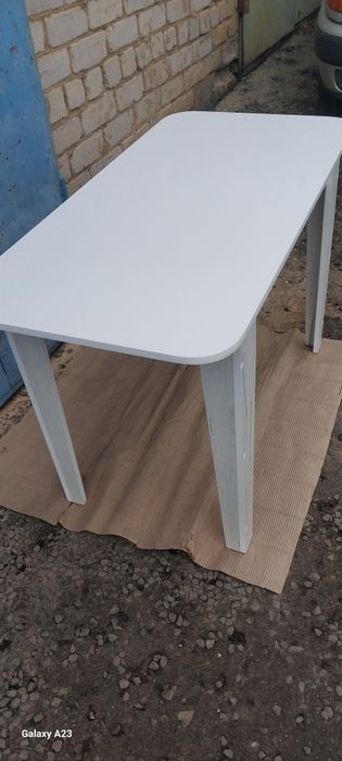 НОВЫЙ стол кухонный