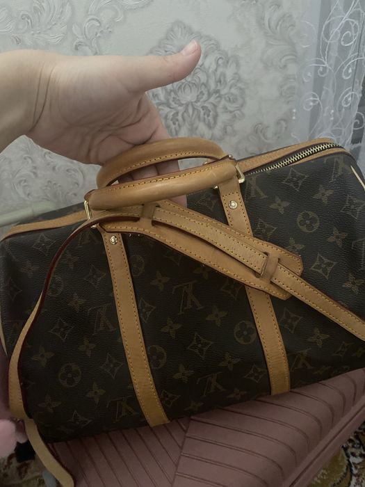 Продам сумку LV