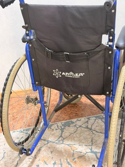 Кресло инвалидная