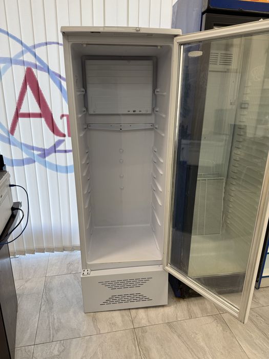 Два холодильника за 60.000