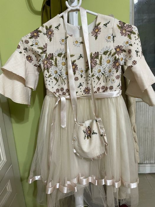 Разные Платье для девочки