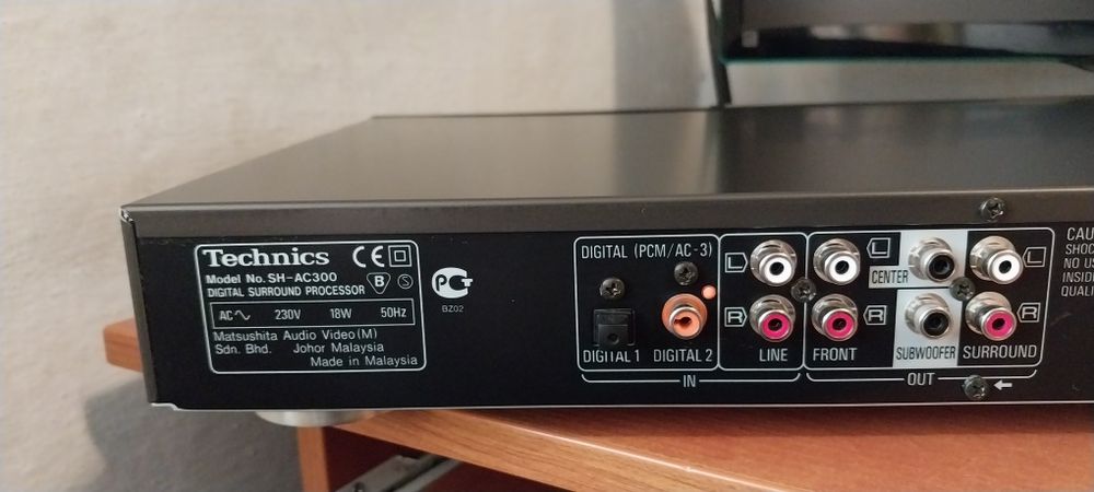 Technics SH-AC300 Hi-Fi DAC ЦАП усилитель