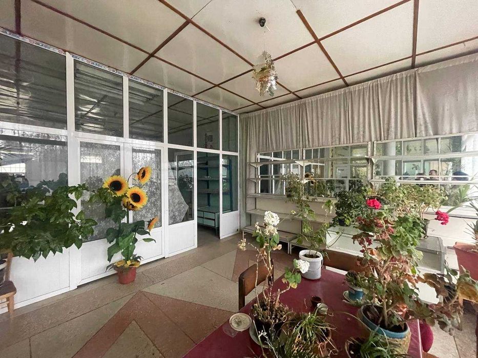 Нотурар бино сотилади № 384