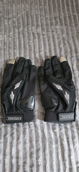 Продам перчатки новые