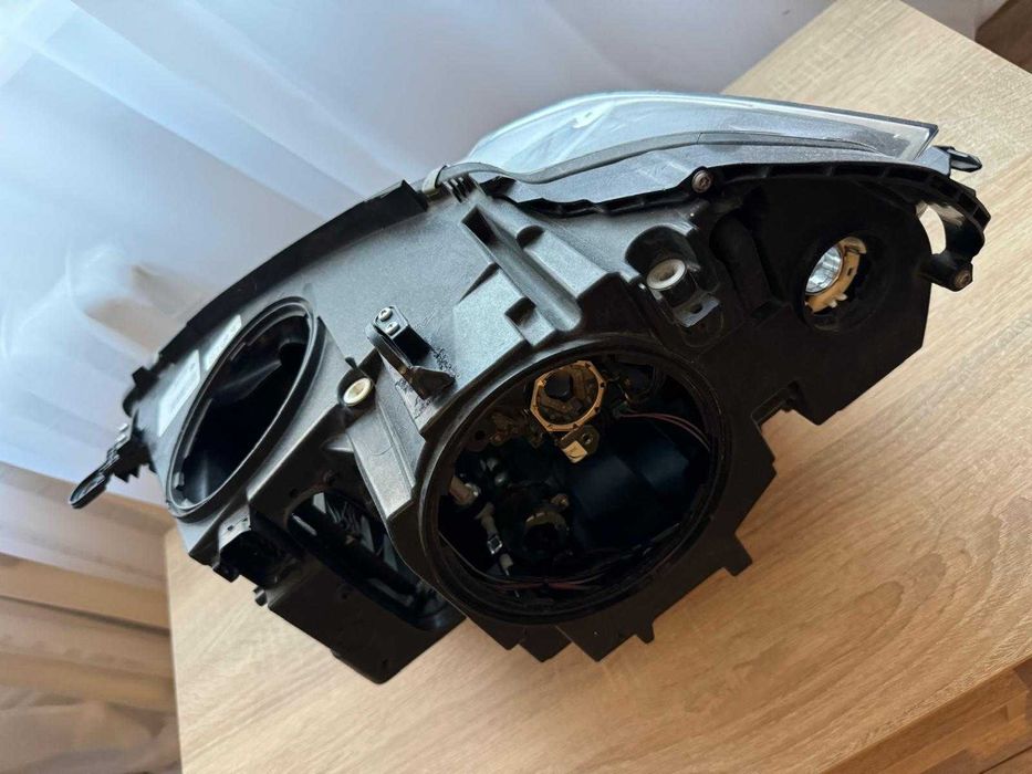 Far dreapta BMW X5 F15 X6 F16 Xenon + LED Original Europa 7290054