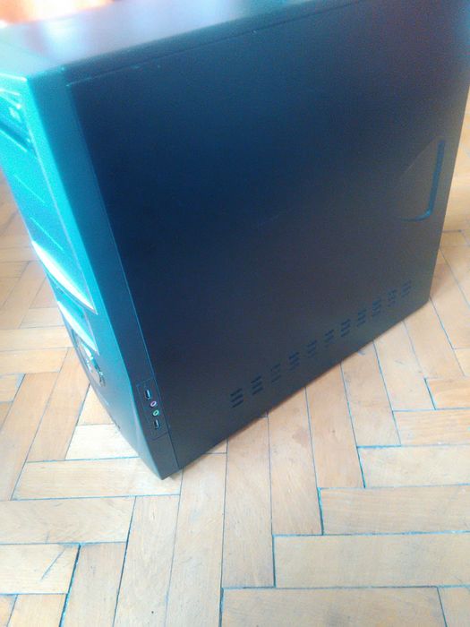 Процесор, DDR SDRAM памет и др. от стар геймърски компютър