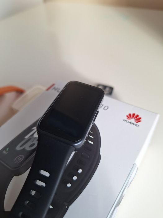 Huawei band 10 smart band