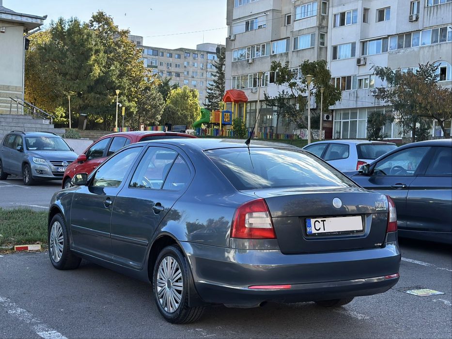 SKODA Octavia 2009 — imagine 2