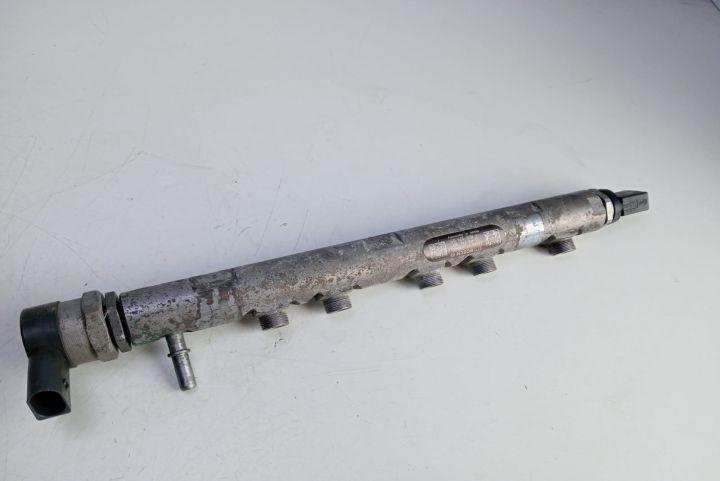 Rampa Injectoare 0445214183 BMW Seria 5 F07/F10/F11 seria