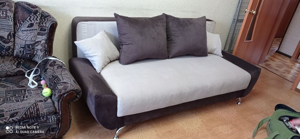 Перетяжка мягкой мебели