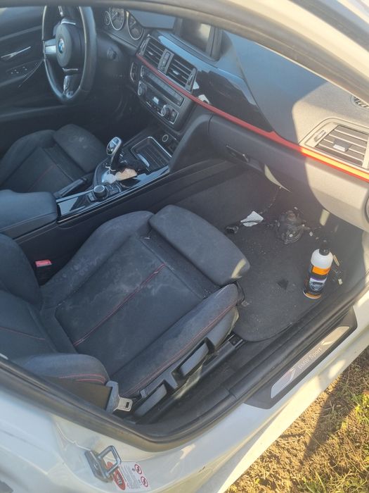 Продавам рекаро салон за ф31 с подгрев перфектен