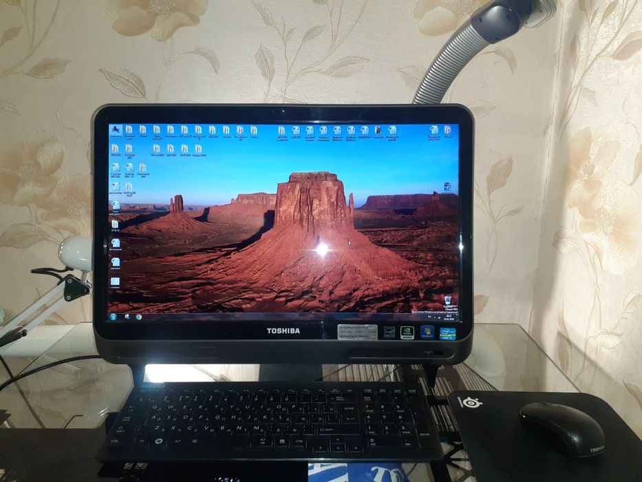 Продам моноблок Toshiba