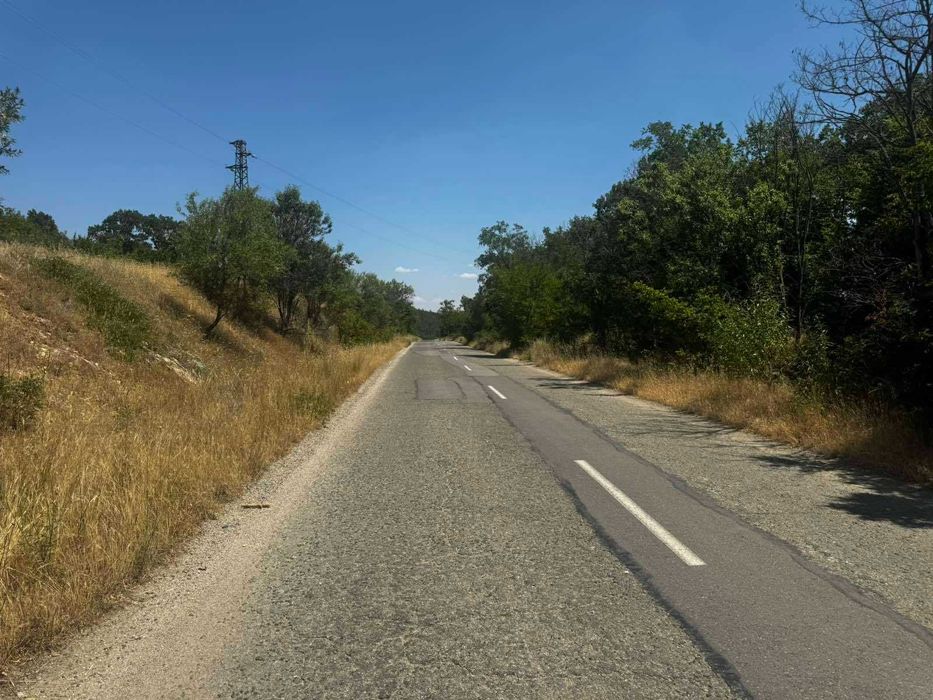 Продава се парцел