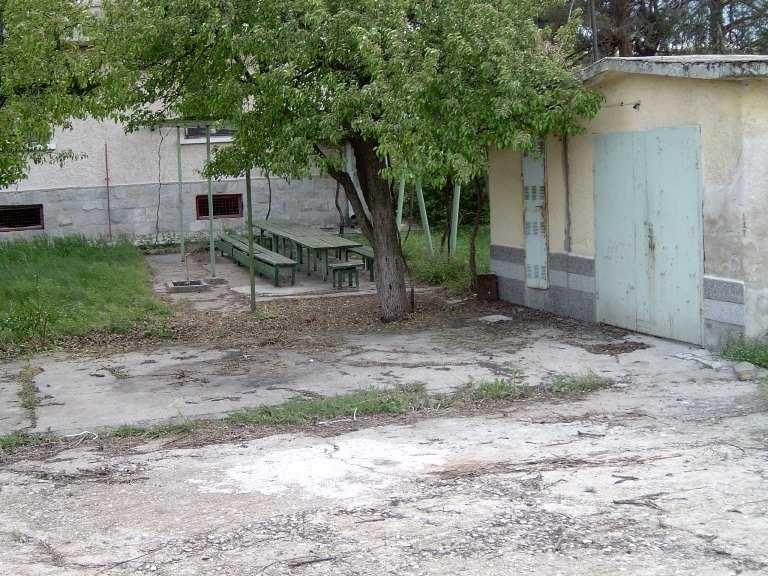 Продава се Хотел в с. Любен, Област Пловдив - 7437 кв.м за 16 €/кв.м - Снимка #5