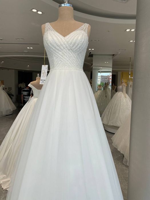 Продам новое свадебное платье