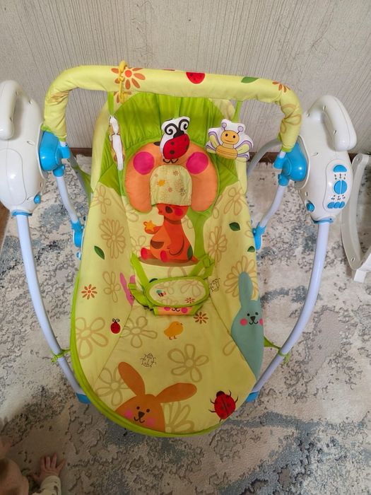 Продаётся детский шезлонг, качалка