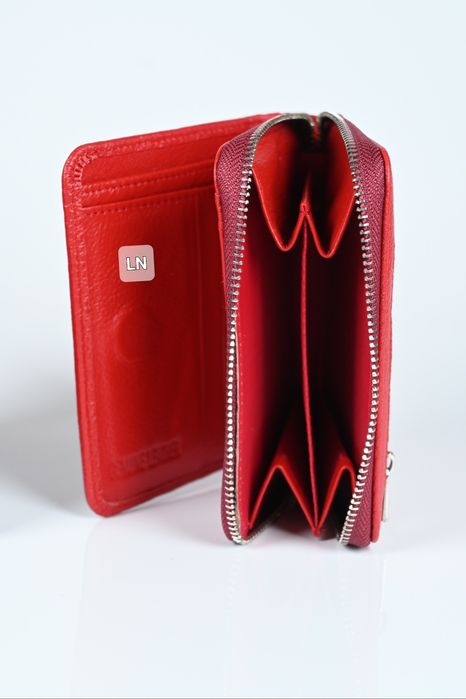 Дамско портмоне от естествена кожа