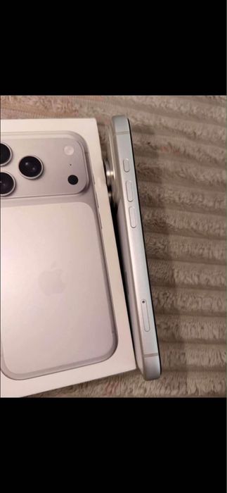 Iphone 17  pro  de vanzare
