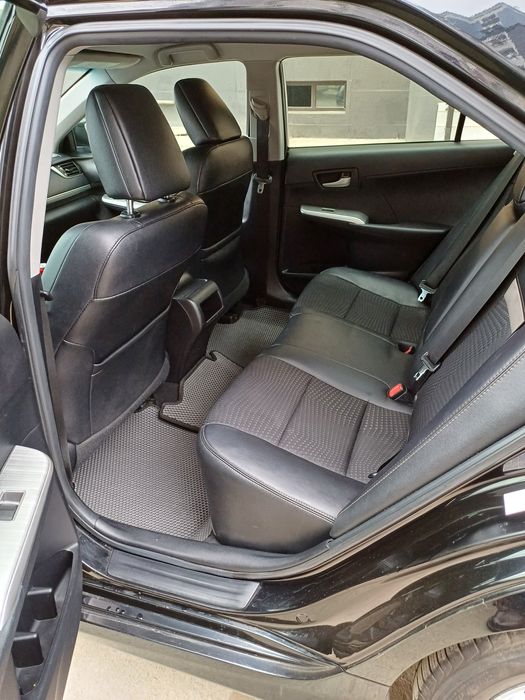 Тойото камри 2013