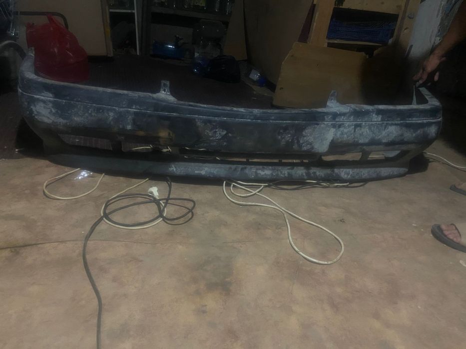 Бампер w202 Мерседес