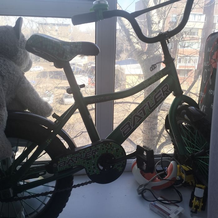 Велосипед на 5-9 лет