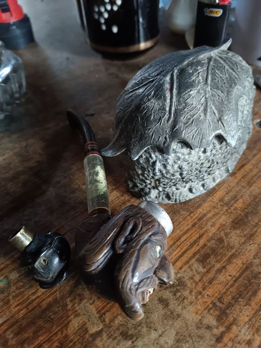 Продам пепельницу ёжик ссср