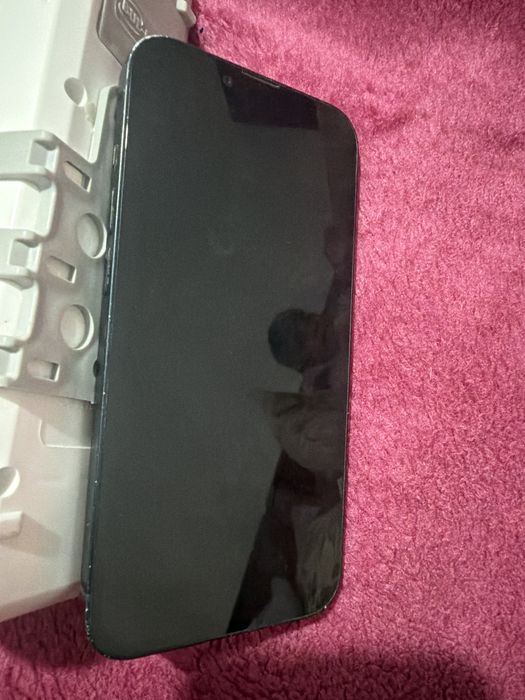 iPhone 14 vand schimb