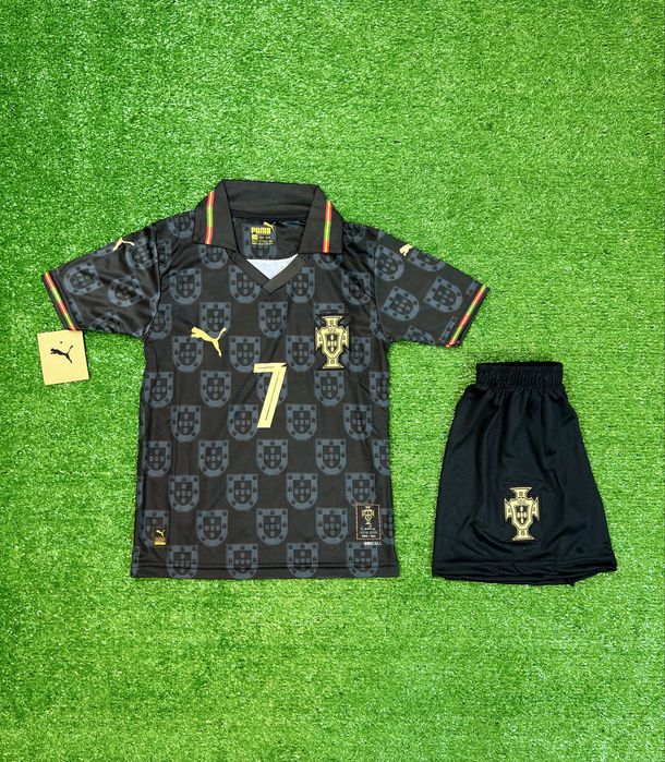 Най-новия детски футболен к-т на Португалия/Portugal/Ronaldo/25/26