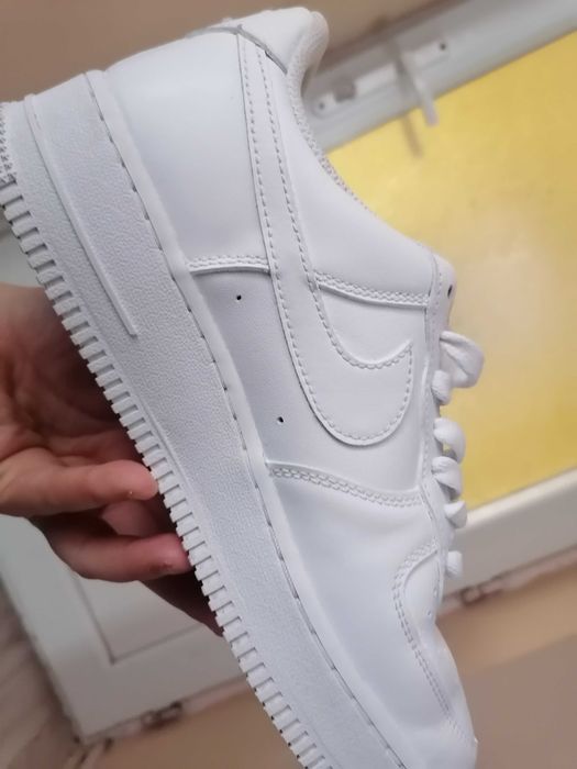 Adidasi nike air force 1