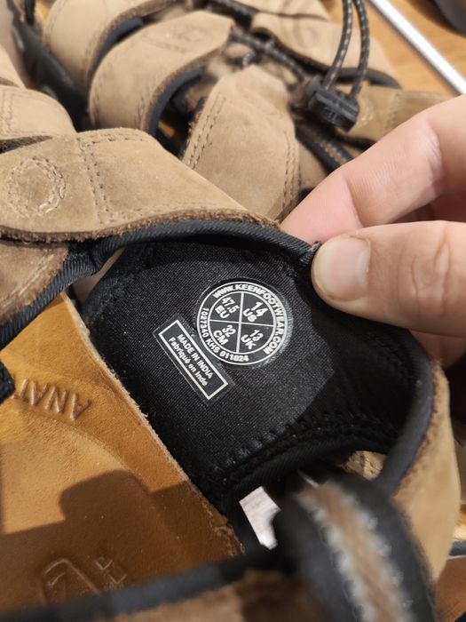 Keen ергономични сандали от естествена кожа.