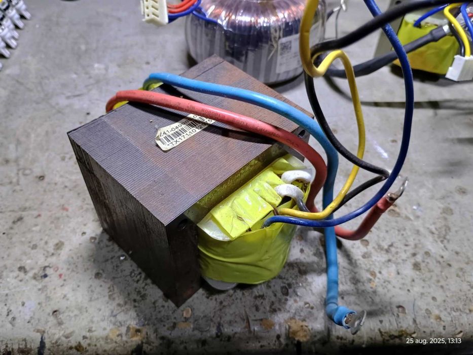 Lot transformatoare/ traf/ toroidal din ups 12  500 w /24v 1200 w