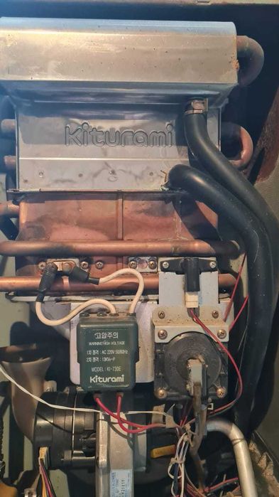 Продам печку Kiturami на запчасти