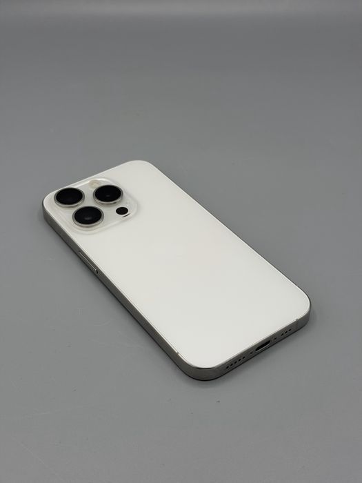 iPhone 15 Pro, 256 GB, Baterie 91% , 394 Cicluri, White Titanium