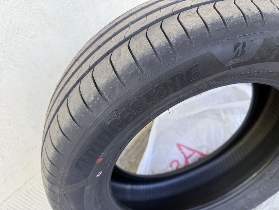 Anvelope Vara BRIDGESTONE Turanza T005 215/60 R17 96 H