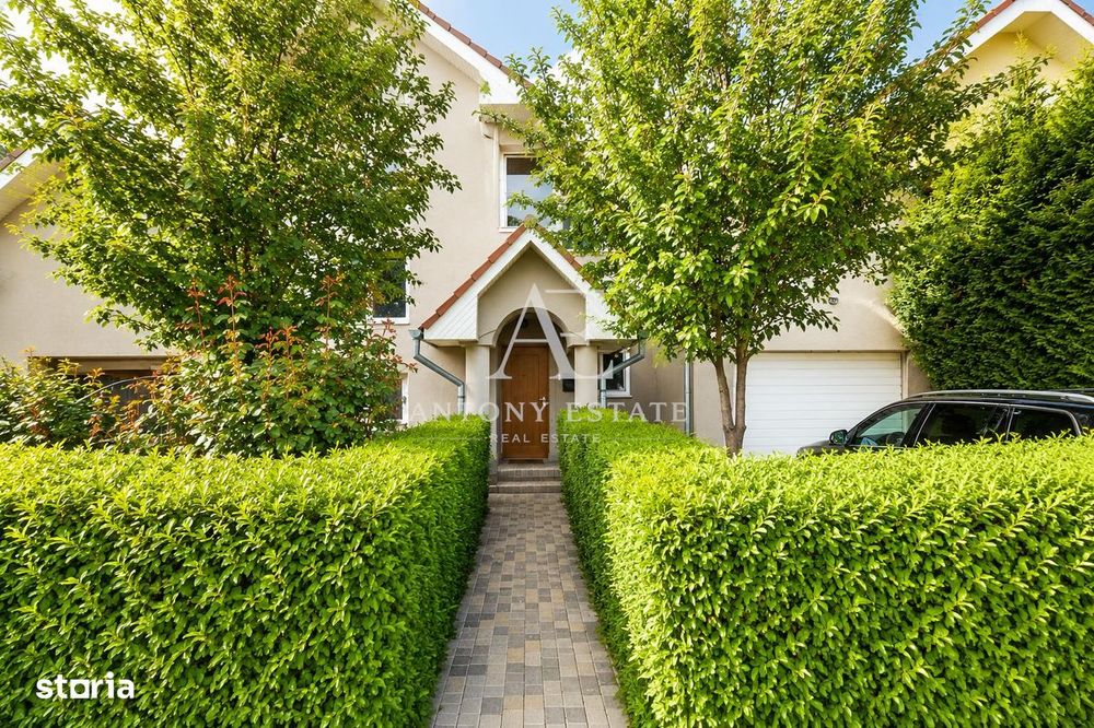Antony Estate | Garden Gate House, Casa de Vanzare, Santandrei,  Orade